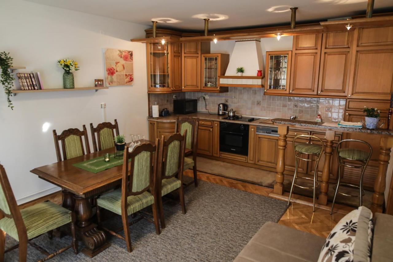 Apartman Kaya Apartment Dakovo Luaran gambar