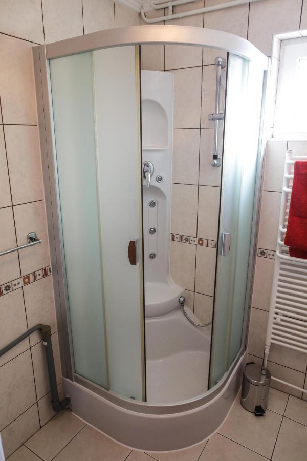 Apartman Kaya Apartment Dakovo Luaran gambar